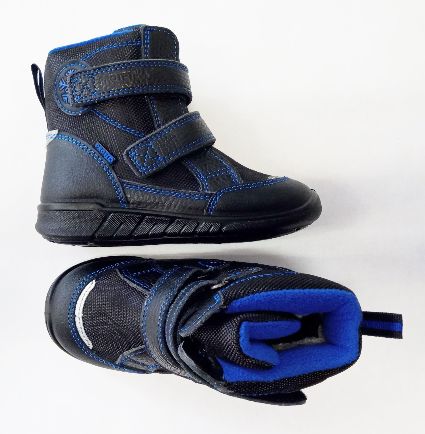 4206 PROTETIIKA čierno-modré topánky