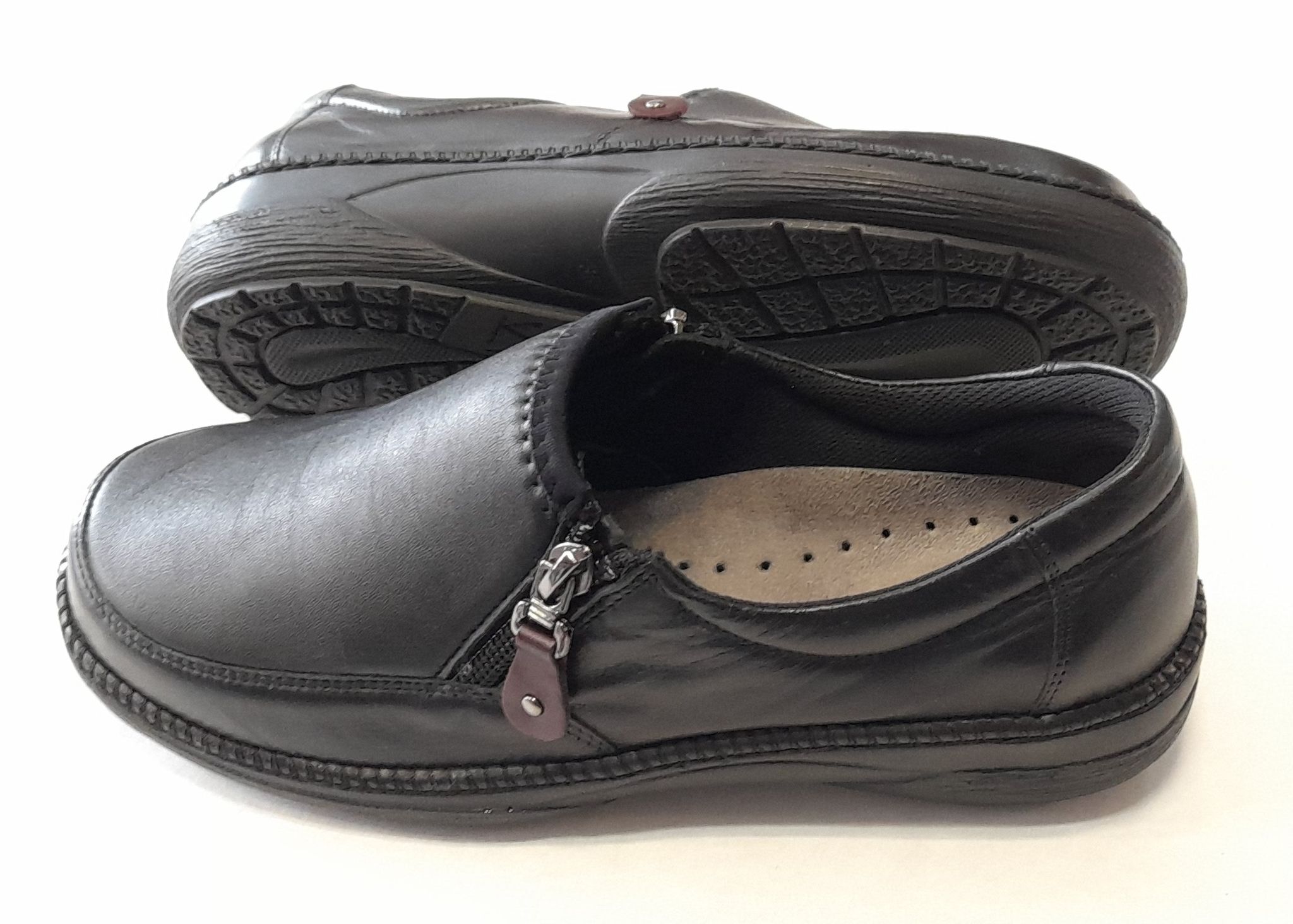 0417 AXEL čierna zdravotná obuv