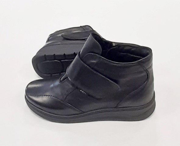 6571 AXEL čierne kožené topánky